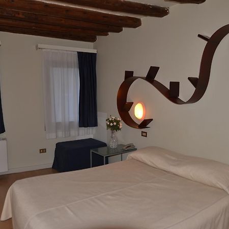Piccolo Tiepolo Hotel Венеция Екстериор снимка